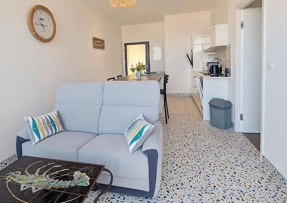 Appartement Confort Pour 2 Personnes Sur La Plage Les Pieds Dans Leau Plonévez-Porzay 0*,